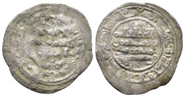 CALIFATO. AL QASIM AL-MAMUN. Dírham. Al-Andalus. 410 H. AR 3,32 g. 25 mm. V-741; PV-70a. BC-/MBC-. Escasa.

Ex colección Gaspariño