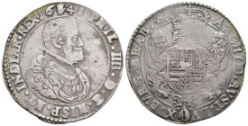 FELIPE IV. Ducatón. 1648. Amberes. AR 32,4 g. 43,7 mm. DEL-284; Vanhoudt-642AN. Pequeñas marcas. MBC-/MBC.