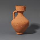 ARQUEOLOGÍA. PRÓXIMO ORIENTE. Reino Nabateo. Jarrita (ss. I a.C.-I d.C.). Cerámica. Altura 9 cm.