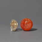 ARQUEOLOGÍA. PRÓXIMO ORIENTE. Imperio Sasánida. Lote de 2 sellos, uno con representación de un animal mitológico y otro, de un motivo vegetal (ss. III...