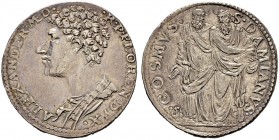ITALIA 
 Firenze 
 Alessandro de Medici, 1532-1537. Testone. 9.28 g. MIR 103. Rara. Ottimo esemplare di questa affascinante moneta. Spl. Unica monet...