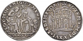 ITALIA 
 Venezia 
 Alvise Mocenigo, 1570-1577. Osella 1576 AN VII. 9.54 g. Montenegro 697. Paolucci 58. Molto rara. Colpetto al bordo. BB.