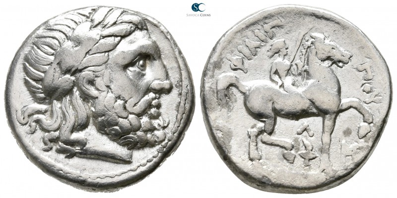 Kings of Macedon. Amphipolis. Philip II. 359-336 BC. 
Tetradrachm AR

23mm., ...