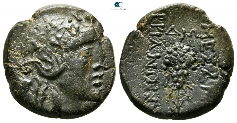 Thrace. Mesambria 100-25 BC. 
Bronze Æ

20mm., 5,40g.

Head of Dionysios ri...