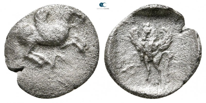 Akarnania. Leukas 440-400 BC. 
Diobol AR

11mm., 0,75g.

[Λ], Pegasos flyin...