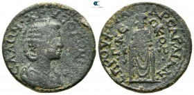 Lydia. Sardeis . Salonina AD 254-268. ΔΟΜ. ΡΟΥΦΟΣ ΑΣΙΑΡΧΗΣ (Dom. Rufus, Asiarches). Bronze Æ