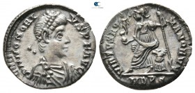 Honorius AD 393-423. Mediolanum. Siliqua AR