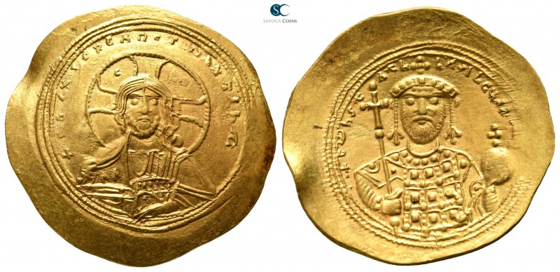 Constantine IX Monomachus AD 1042-1055. Constantinople
Histamenon Nomisma AV
...