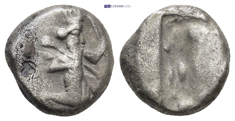 Kings of Persia. Xerxes II or Darios II AR Siglos. (14mm, 5.48 g) Sardis c. 485-...