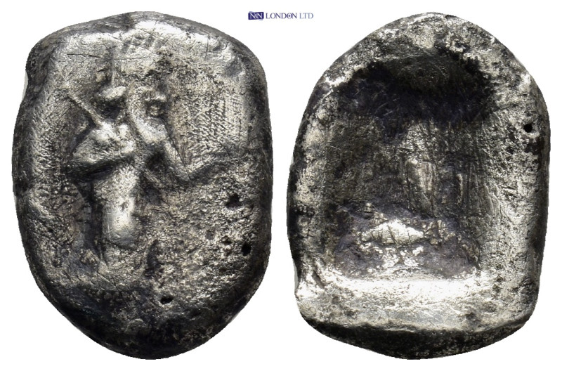 Kings of Persia. Xerxes II or Darios II AR Siglos. (18mm, 4.26 g ) Sardis c. 485...