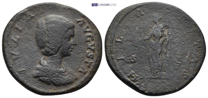 Julia Domna. Augusta, AD 193-217. Æ Sestertius (33mm, 23.0 g). Draped bust right...