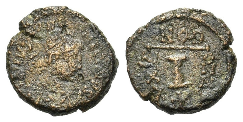 Justinian I (527-565). Decanummium year 30 (556-567), Æ (16,8mm, 4.37g). Diademe...