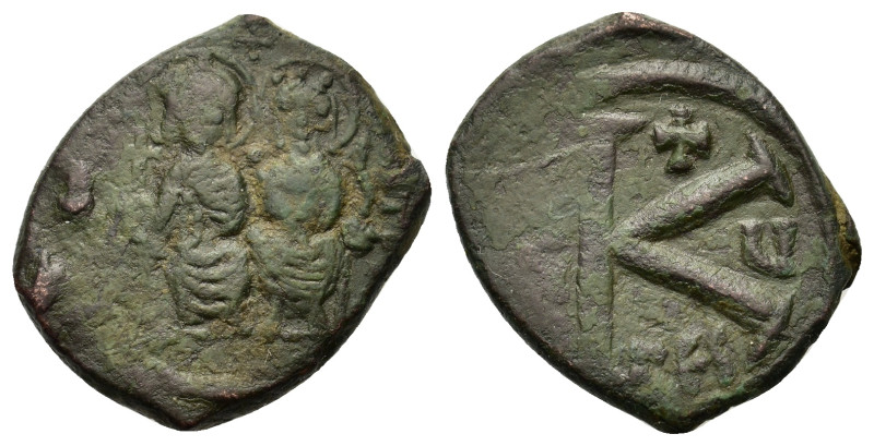 Justin II and Sophia (565-578). Æ 20 Nummi (17mm, 5.5g). Thessalonica, year 5 (A...