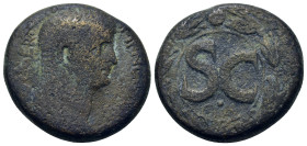 Claudius (41-54). Seleucis and Pieria, Antioch. Æ (24,7mm, 14,5g). Laureate head of Claudius r. R/ SC within circle and laurel wreath; pellet below. R...