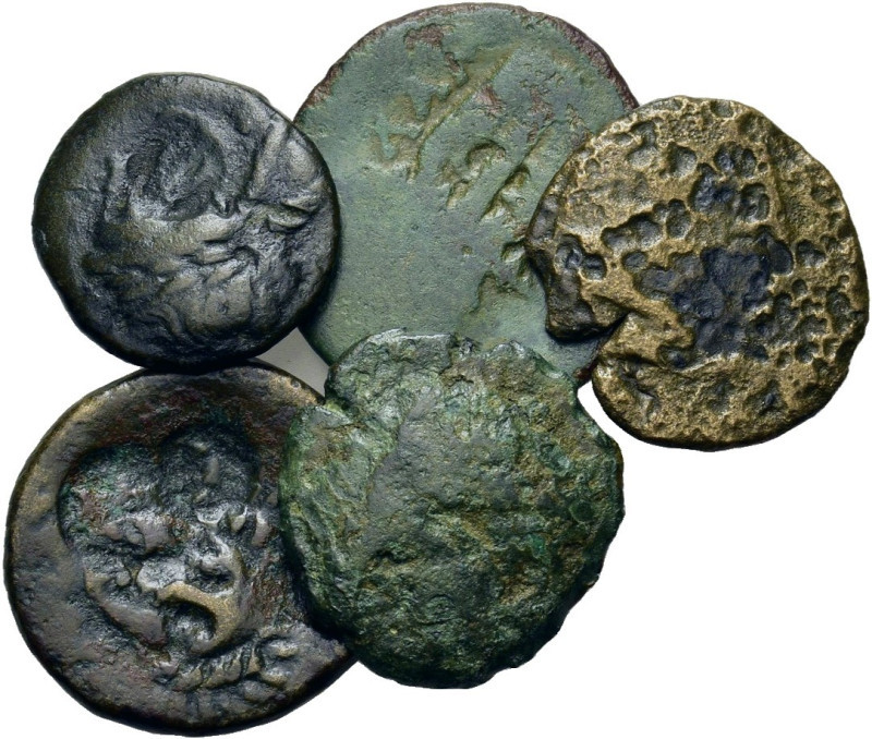 Mixed lot of 5 Æ ancient coins, to be catalog. Lot sold as is, no return