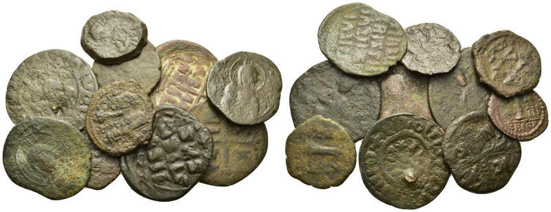 Lot of 10 Byzantine Æ coins, to be catalog. Lot sold as is, no return.