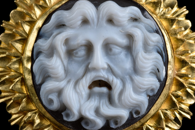 NEOCLASSICAL GOLD PENDANT WITH OCEANUS CAMEO

 Ca. 1700-1800 AD or earlier
 A...