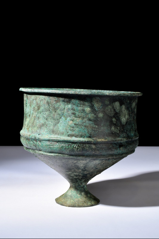 SUPERB SASANIAN BRONZE GOBLET WITH FISH MOTIF

 Ca. 500 AD
 A bronze goblet w...