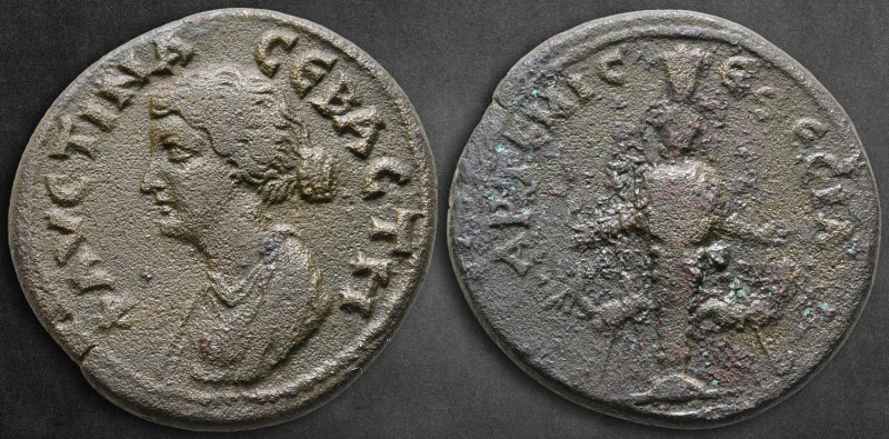 Ionia. Ephesos. Faustina II AD 147-175. 
Bronze Æ

30 mm, 15,62 g

ΦΑVCTINA...