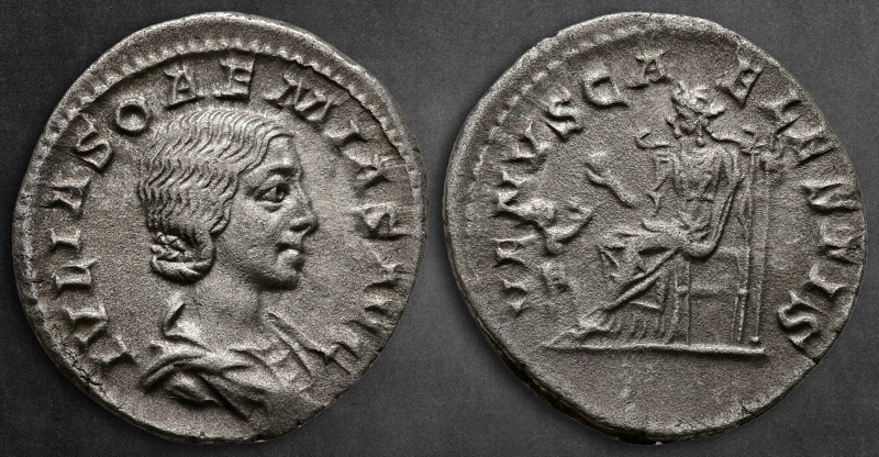 Julia Soaemias. Augusta AD 218-222. Rome
Denarius AR

18 mm, 2,39 g

IVLIA ...