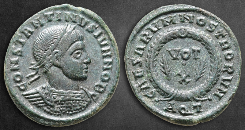 Constantine II, as Caesar AD 317-337. Aquileia
Follis Æ

19 mm, 2,89 g

CON...