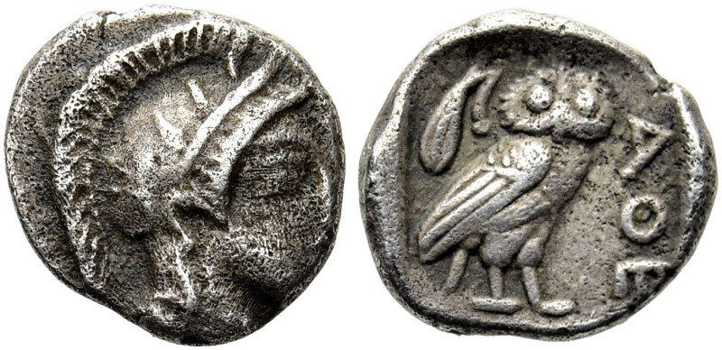 ATTIKA. ATHEN 
Obol ø 10mm (0,71g). 475 - 470 v. Chr. Vs.: Kopf der Athena mit ...