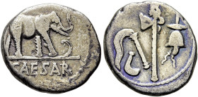 RÖMISCHE REPUBLIK. RÖMISCHE REPUBLIK NACH 211 V. CHR 
C. Iulius Caesar, 49 - 48 v. Chr. Denar ø 17mm (3,75g). Mzst. in Gallia Narbonensis oder Hispan...