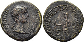 RÖMISCHE KAISERZEIT. 
Antonia minor, 36 v. Chr. - 37 n. Chr. AE Dupondius ø 28mm (10,88g). Geprägt unter Claudius, 41 - 42 n. Chr. Mzst. Rom. Vs.: AN...