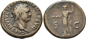 RÖMISCHE KAISERZEIT. 
Domitian als Caesar, 69 - 81 n. Chr. AE As ø 28mm (12,80g). Geprägt unter Titus, 80 - 81 n. Chr. Mzst. Rom. Vs.: CAES DIVI VESP...