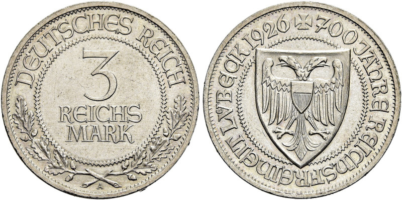 WEIMARER REPUBLIK. GEDENKMÜNZEN 
3 Reichsmark 1926 A, Berlin. Auf 700 Jahre Rei...