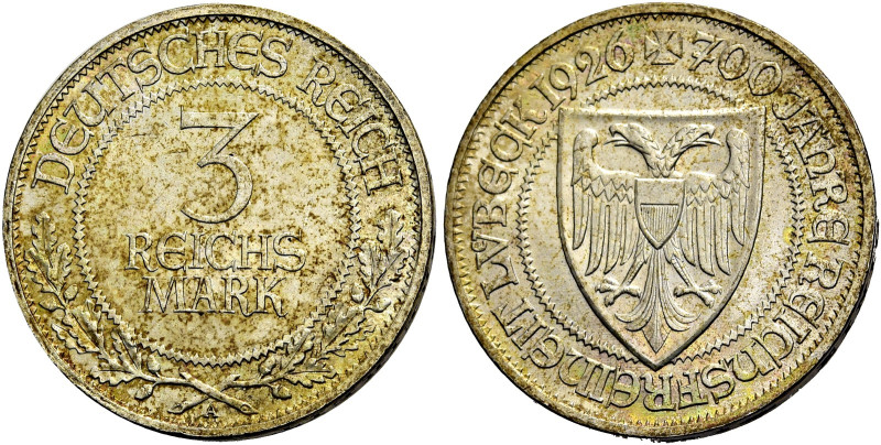 WEIMARER REPUBLIK. GEDENKMÜNZEN 
3 Reichsmark 1926 A, Berlin. Auf 700 Jahre Rei...