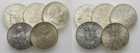 AUSTRIA. 25 Schilling. Kauntner 1960 K2890; Burgenland 1961 K2891; Bruckner 1962…Lote de 5