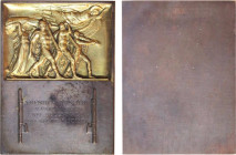 ( Anno X) PLACCA IN AE- Anno 1932 DECIMO ANNIVERSARIO PARLAMENTO FASCISTA - Uniface - D/Nel cartiglio dorato in alto figure allegoriche di uomini ignu...