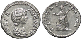 ROMANE IMPERIALI - Giulia Domna (moglie di S. Severo) - Denario C. 156; RIC S574 (AG g. 3,49)

Status: SPL+