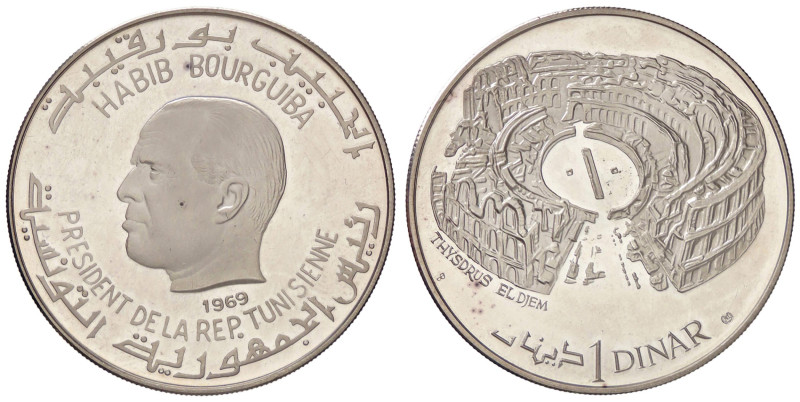 ESTERE - TUNISIA - Repubblica (1957) - Dinar 1969 Kr. 300 AG segnetti

Status:...