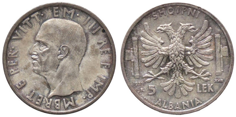 SAVOIA - Albania - 5 Lek 1939 XVII Pag. 992; Mont. 485 AG

Status: SPL/SPL+