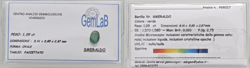 VARIE - Pietre preziose Smeraldo ovale con certificato GemLab, ct 1,09

Status...