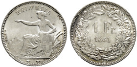 Schweiz-Eidgenossenschaft. 

1 Franken 1851 -Paris-. Sitzende Helvetia. DT 305, HMZ 2-1203b. Prachtexemplar, fast Stempelglanz