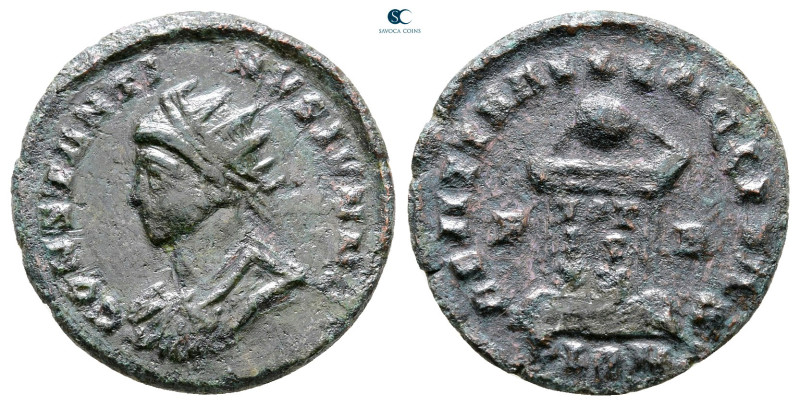 Constantine I the Great AD 306-337. Londinium
Follis Æ

19 mm, 2,43 g



...