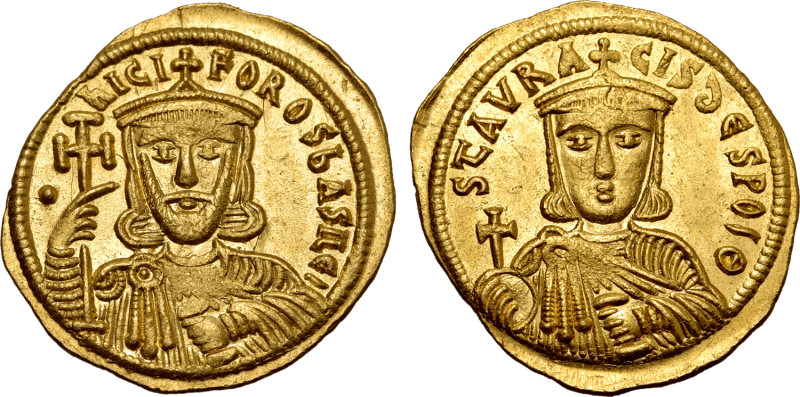 Nicephorus I, with Stauracius, AV Solidus. Constantinople, AD 803-811. • ҺICIFOR...