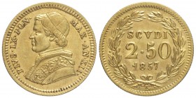 Roma, Pio IX, 2,5 Scudi 1857 anno XII, Au mm 19 g 4,33, SPL
