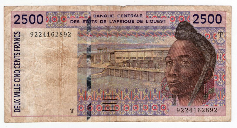 Stati dell'Africa occidentale, Togo - 2500 Franchi - emissione del 1992-1994 - N...