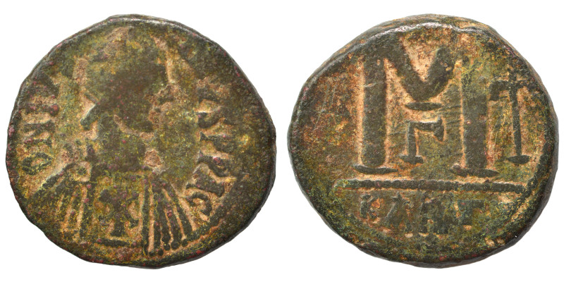 Justinian I, 527-565. Follis (bronze, 16.01 g, 27 mm), Carthage. D N IVSTINIANVS...
