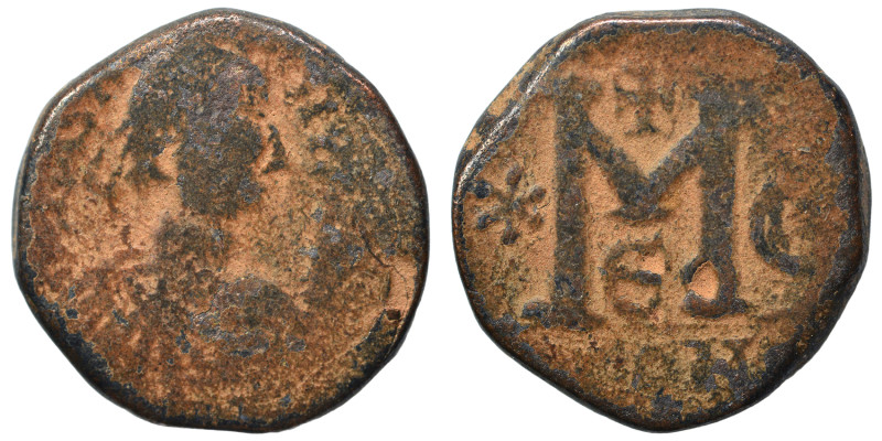 Justinian I, 527-565. Follis (bronze, 8.95 g, 22 mm), Eastern imitation. DN IVST...