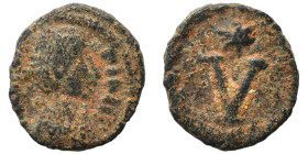 Justinian I, 527-565. Pentanummium (bronze, 1.40 g, 21 mm), uncertain mint. Diademed, draped and cuirassed bust right. Rev. Large V within wreath; sta...