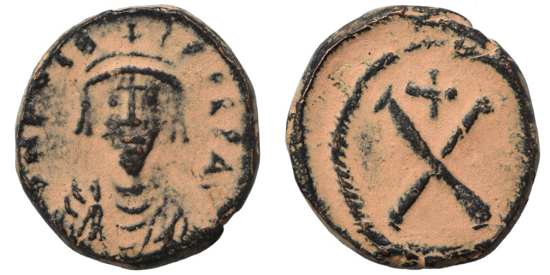 Tiberius II Constantine. 578-582. Decanummium (bronze, 4.08 g, 17 mm). Constanti...