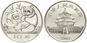 CHINA und Südostasien China Volksrepublik, seit 1949
10 Yuan Panda 1983. Zwei Pandas/Tempel des Himmels.
Polierte Platte, kl. Fleck, selten