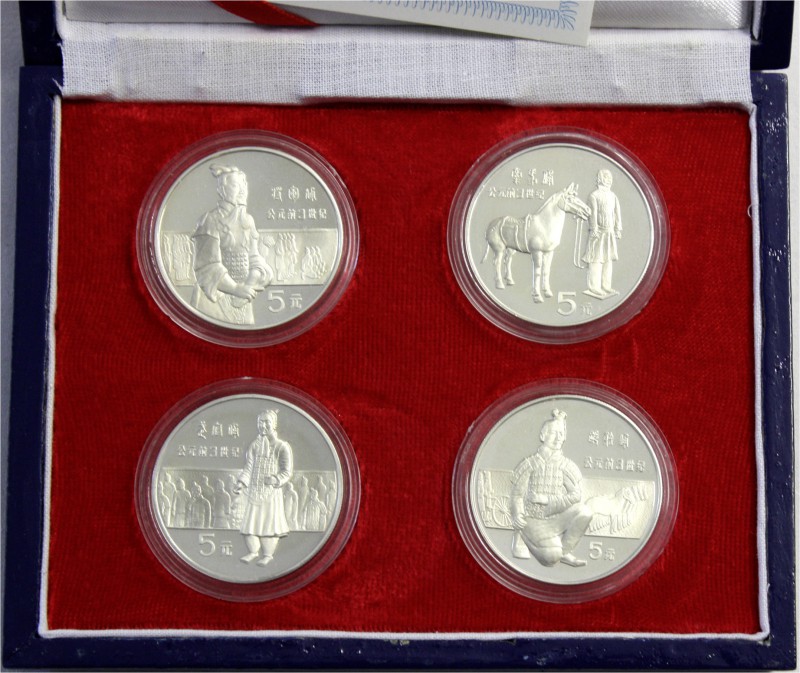 CHINA und Südostasien China Volksrepublik, seit 1949
4 X 5 Yuan Silber 1984. Gr...