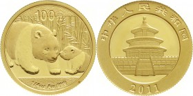 CHINA und Südostasien China Volksrepublik, seit 1949
100 Yuan GOLD 2011. Panda mit Jungtier. 1/4 Unze Feingold.
Stempelglanz, kl. roter Fleck