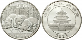 CHINA und Südostasien China Volksrepublik, seit 1949
50 Yuan 5 Unzen Silbermünze 2013. Panda mit zwei Jungen beim Trinken. Im Original-Etui mit Umver...